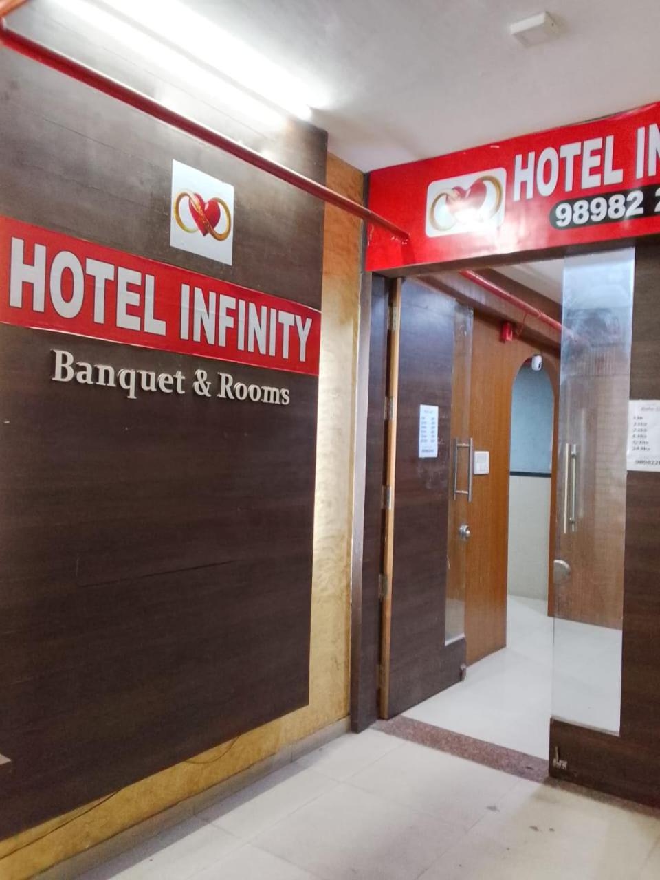 Infinity Rooms & Banquet Surat Exterior foto